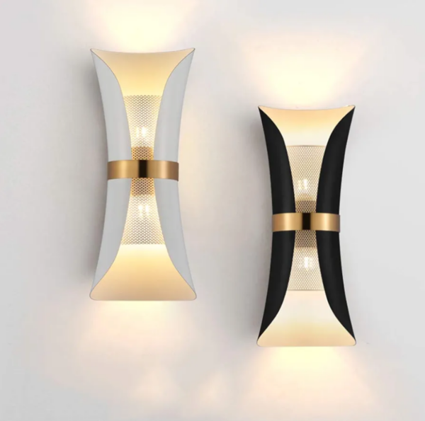 Postmodern LED Wall Light Simplicity